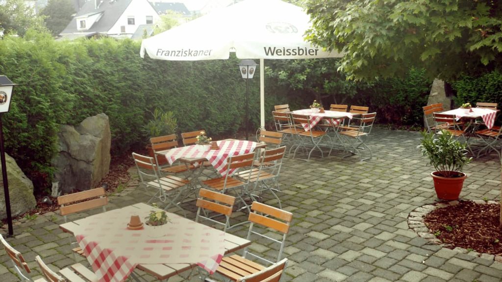 Helmerts Flöha - Biergarten 